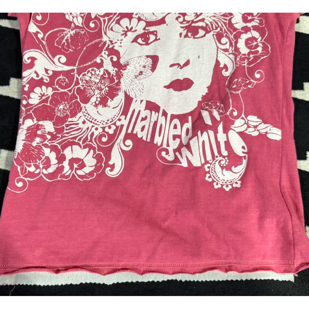 領口小鑽 粉紅色 蕾絲 t-shirt-細節圖3