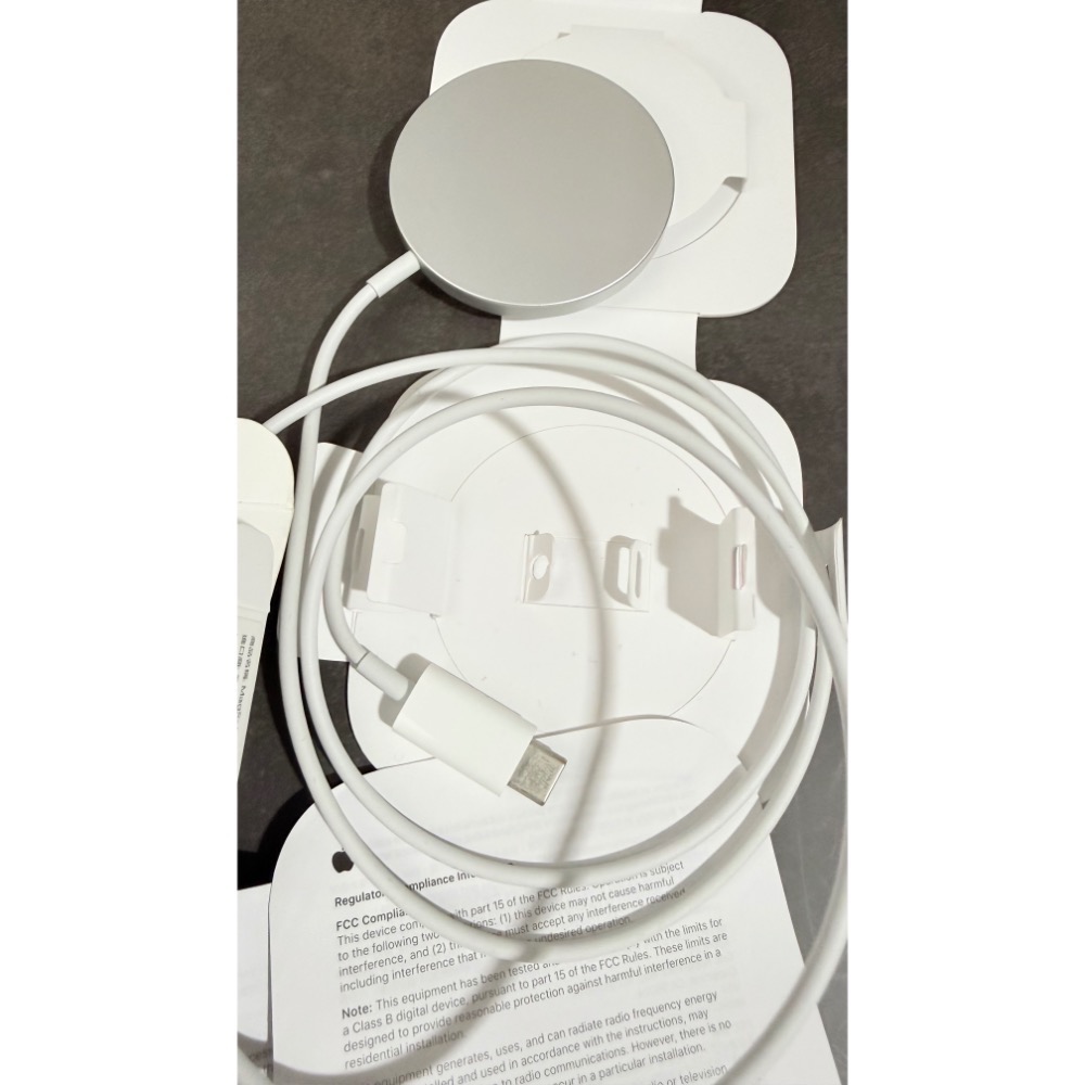 APPLE 原廠 MagSafe Charger 無線充電器 磁吸 充電/愛思Qi- PO3超薄10W 快充-細節圖5