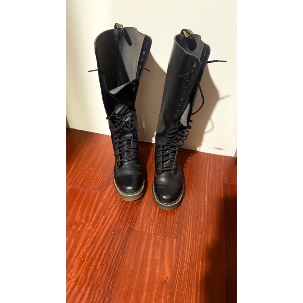 Dr.Martens 馬汀 20孔長靴-細節圖3
