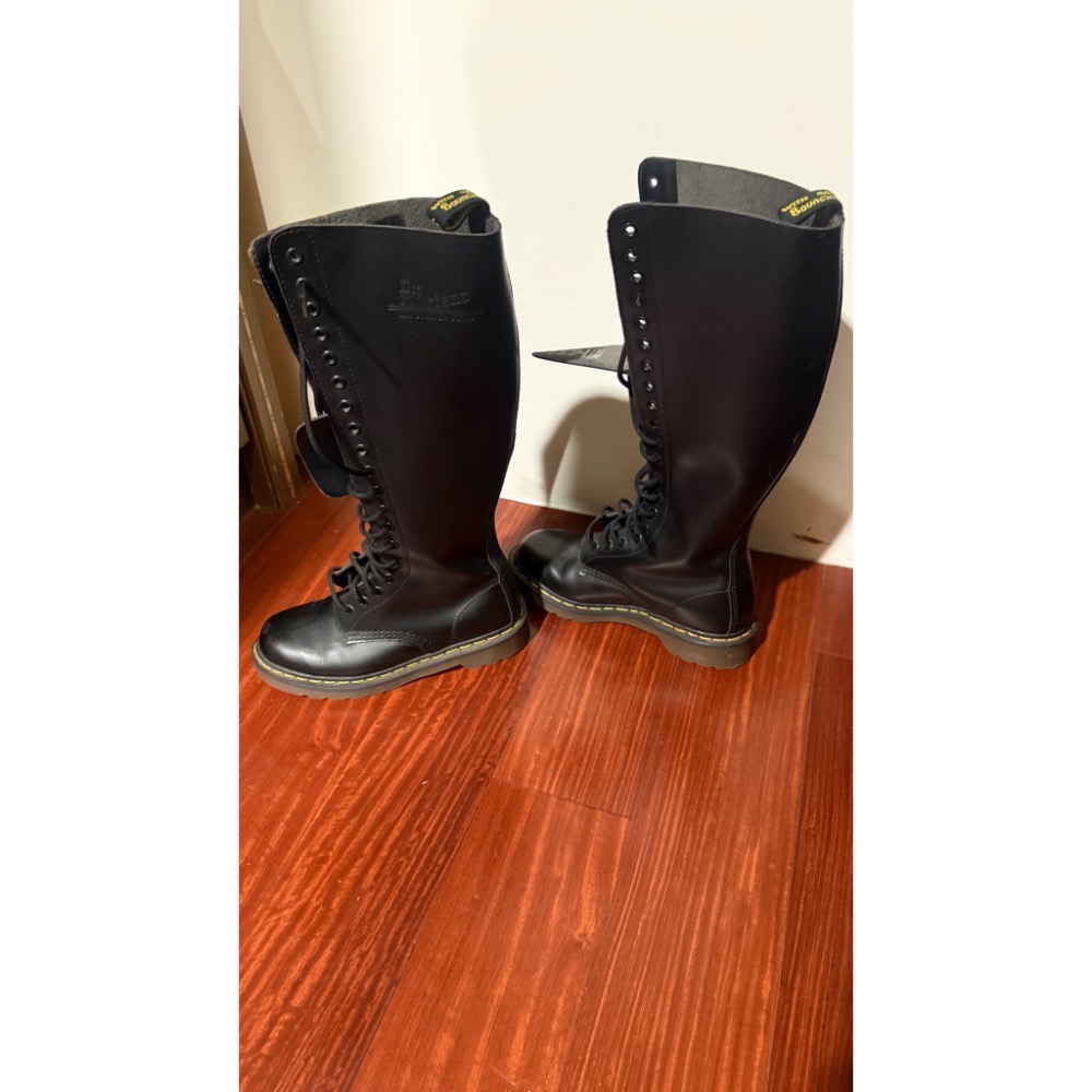 Dr.Martens 馬汀 20孔長靴-細節圖5