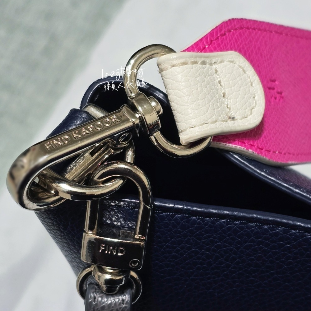 【二手現貨】Find Kapoor 字母系列水桶包 深藍色 Pingo 20 肩背包 斜背包 側背包 包包 官方正品-細節圖6