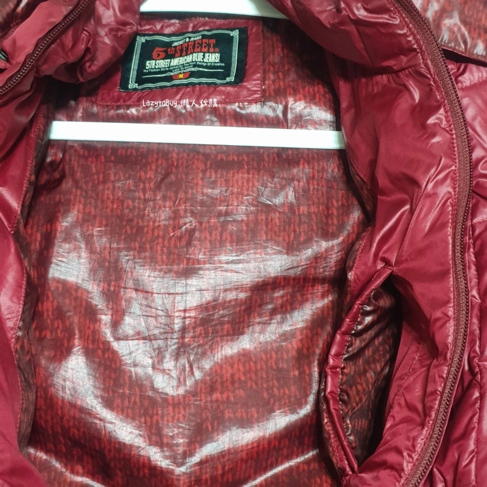 【二手現貨】5th Street 第五街 保暖羽絨外套 M號 酒紅色 官方正品 Blue Jeans-細節圖5