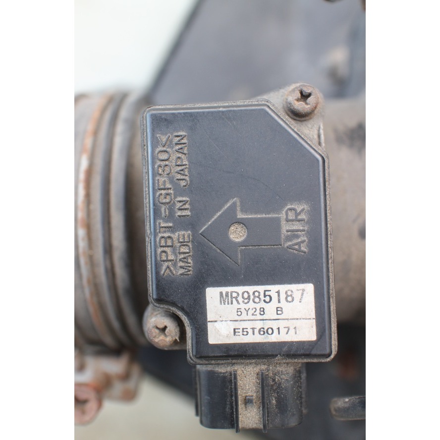 中古零件【三菱 04後 savrin2.4 原廠 空氣流量計 總成 MR985187】幸福力 流量計 空氣濾網-細節圖3