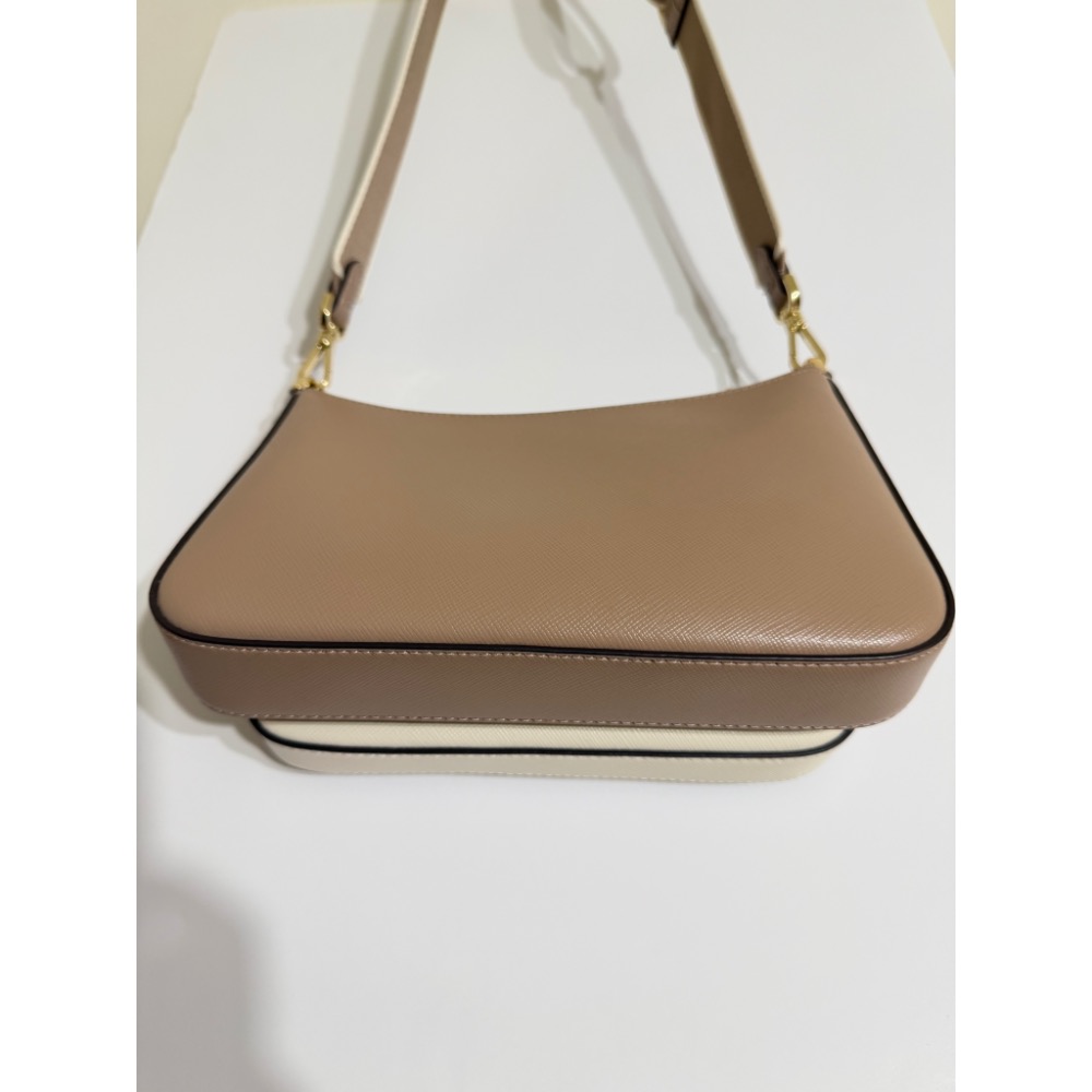 KATE SPADE 防刮拉鍊斜背雙背包 奶茶色/白-細節圖5