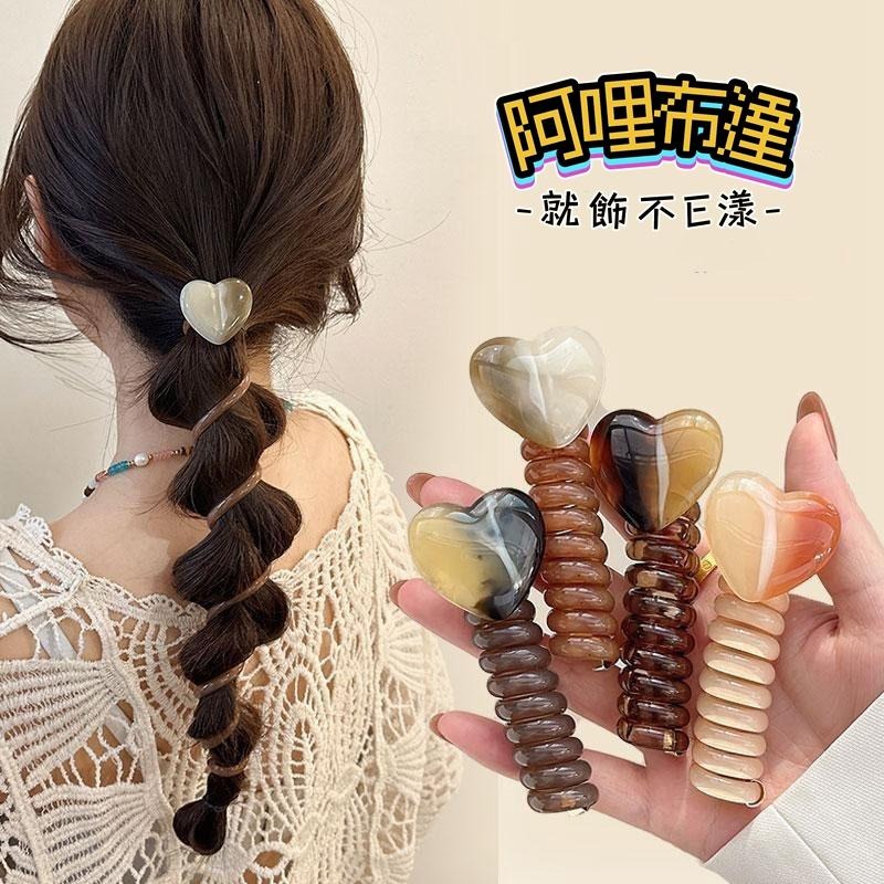 【阿哩布達】👉【髮飾】台灣現貨 快速出貨PFC01 壓克力愛心電話線盤髮器 丸子頭 4色可選 居家旅行 約會出遊-細節圖2