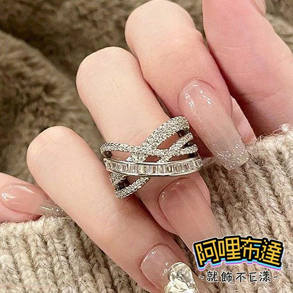 【阿哩布達】👉【戒指】台灣現貨 快速出貨JZ01 時尚精緻 璀璨水鑽鋯石交錯寛版戒指 開口戒 新娘秘書 新娘飾品 約會-細節圖5
