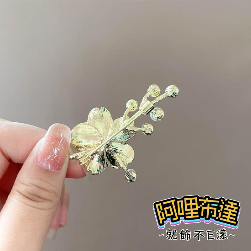 【阿哩布達】👉【胸針】台灣現貨 快速出貨BR20 優雅祝福 精緻琺瑯櫻花花朵珍珠別針 胸針 GD新娘飾品 新娘秘書-細節圖3