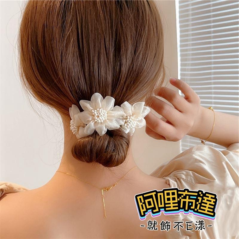 【阿哩布達】👉【髮飾】台灣現貨 快速出貨PFC8 精緻時尚 氣質絲絨花朵盤髮器 丸子頭 6色可選 新娘飾品 新娘秘書-細節圖3