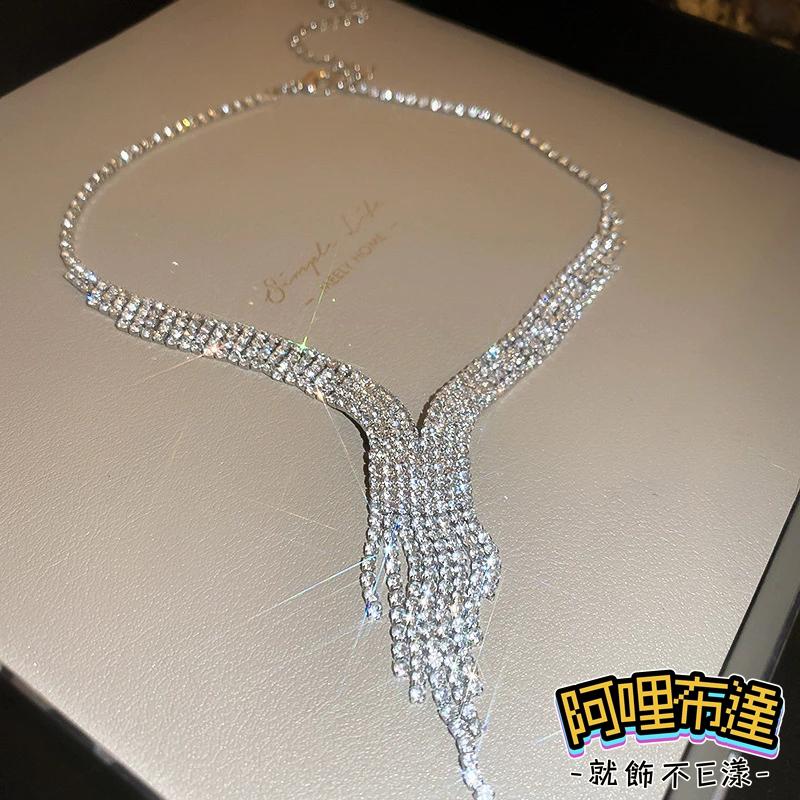【阿哩布達】👉【套鍊組】台灣現貨 快速出貨TL48 美麗新娘 精緻璀璨 交叉水鑽V型流蘇項鍊耳環套組 二件組 新娘項鍊-細節圖7