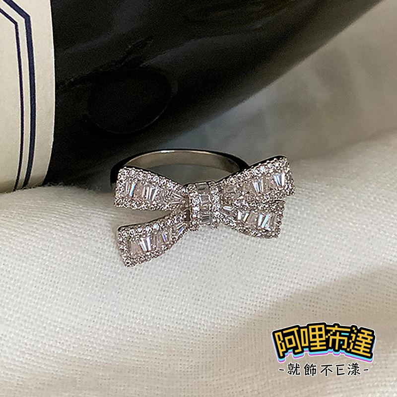 【阿哩布達】👉【戒指】台灣現貨 快速出貨JZ12 精緻璀璨 立體水鑽蝴蝶結開口戒指 開口戒 新娘秘書 新娘 夜店 宴會-細節圖6