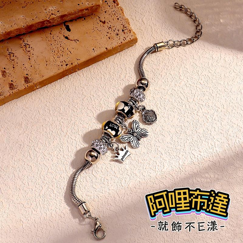 【阿哩布達】👉【手鍊】台灣現貨 快速出貨SH106 精緻手作 玻璃珠花朵蝴蝶皇冠水鑽球潘多拉串珠手鍊 新秘 新娘飾品-細節圖4