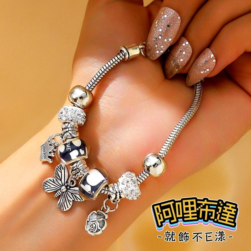 【阿哩布達】👉【手鍊】台灣現貨 快速出貨SH106 精緻手作 玻璃珠花朵蝴蝶皇冠水鑽球潘多拉串珠手鍊 新秘 新娘飾品-細節圖5