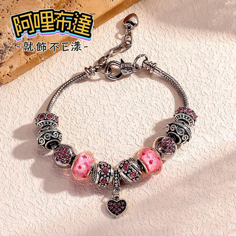 【阿哩布達】👉【手鍊】台灣現貨 快速出貨SH108 精緻高雅 手作玻璃珠鏤空粉色水鑽球潘多拉串珠手鍊 新秘 新娘飾品-細節圖2