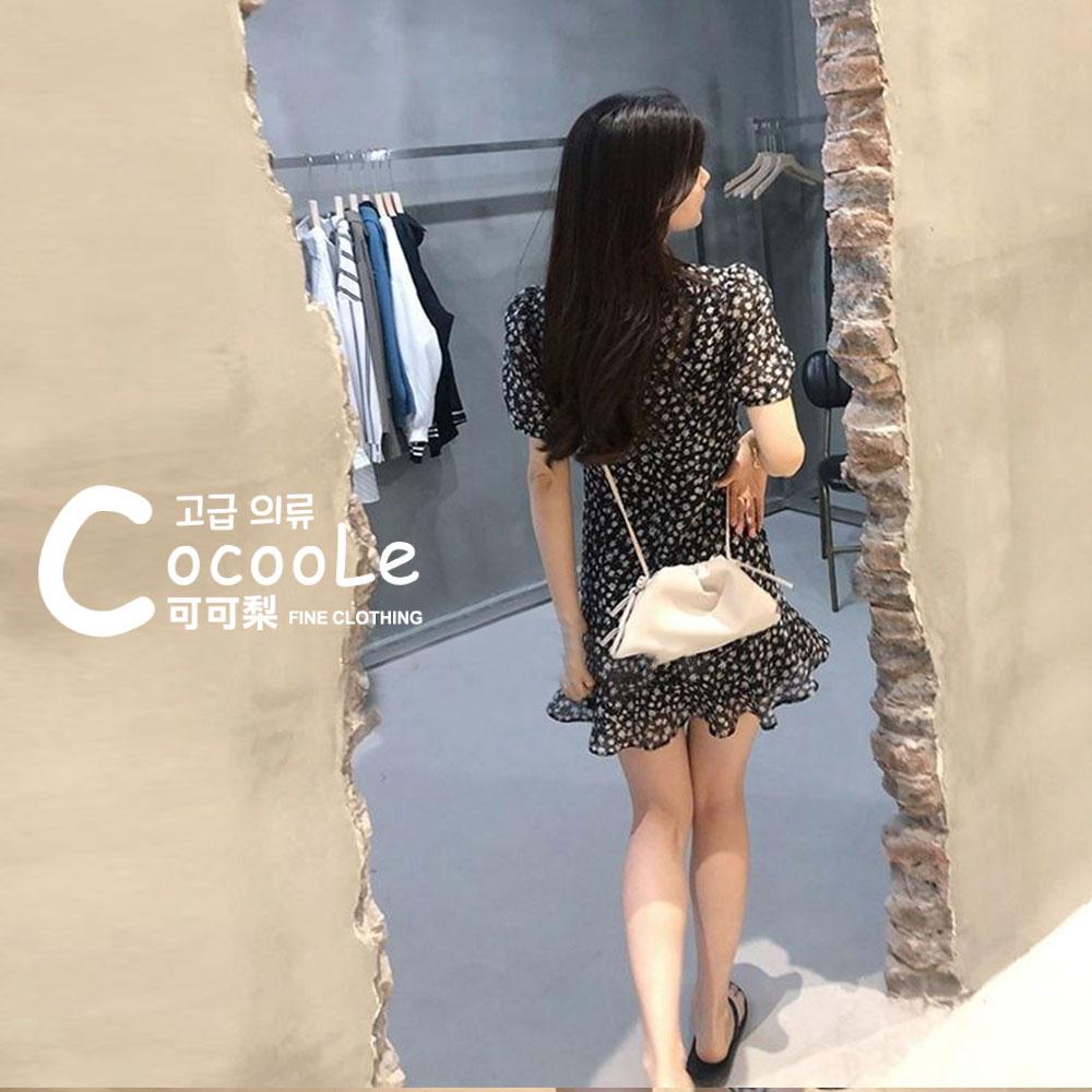 韓版🇰🇷浪漫氛圍夏季新款復古小清新法式赫本泡泡袖V領收腰A字碎花洋裝 夏季洋裝 氣質洋裝 法式洋裝 碎花洋裝 A字洋裝-細節圖7