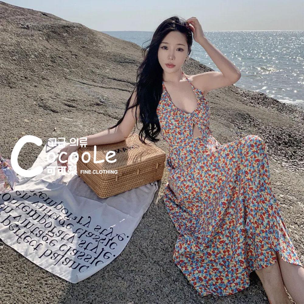 韓版🇰🇷渡假氛圍午後花園甜辣系綁帶掛脖挖空深V碎花洋裝 夏季洋裝 渡假洋裝 鏤空洋裝 沙灘洋裝 碎花洋裝 海島洋裝-細節圖7