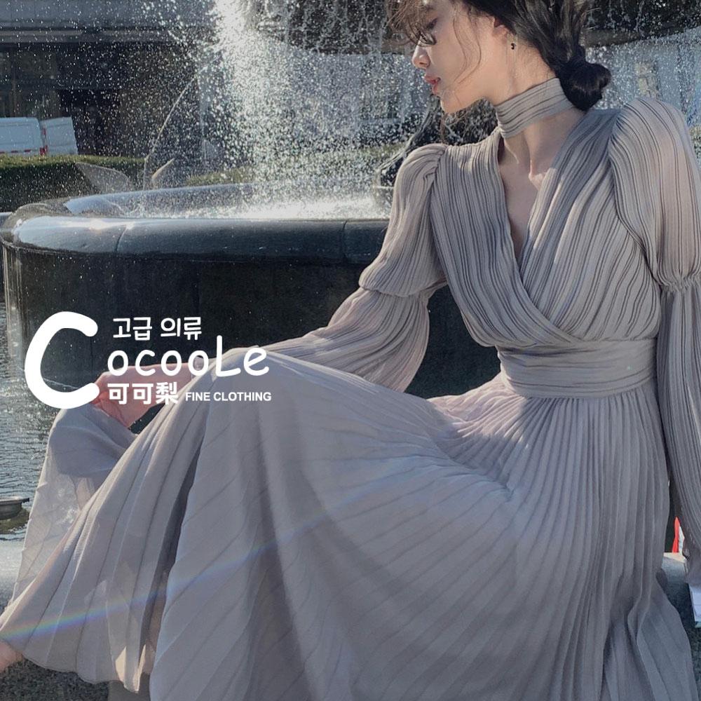韓版浪漫氛圍春季新款氣質維納斯深V百褶收腰雪紡洋裝 春季洋裝 V領洋裝 百褶洋裝 雪紡洋裝 氣質洋裝 收腰洋裝 婚宴洋裝-細節圖2