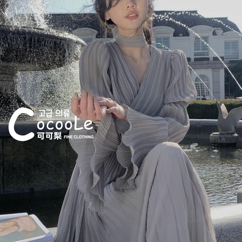 韓版浪漫氛圍春季新款氣質維納斯深V百褶收腰雪紡洋裝 春季洋裝 V領洋裝 百褶洋裝 雪紡洋裝 氣質洋裝 收腰洋裝 婚宴洋裝-細節圖8