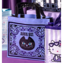 ANNA SUI X 三麗鷗珍珠包 曬娃包 kitty 酷洛米 大耳狗 獨角獸 絨毛玩偶 ANNA SUI飲料提袋-規格圖1