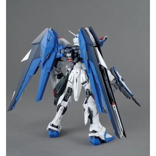 [BANDAI正品] MG 1/100 SEED 自由鋼彈 2.0 FREEDOM GUNDAM Ver.2.0-細節圖3
