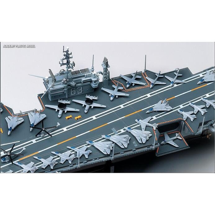 ACADEMY 愛德美 1/800 美軍 CV-63 USS KITTY HAWK 小鷹號 航空母艦-細節圖3