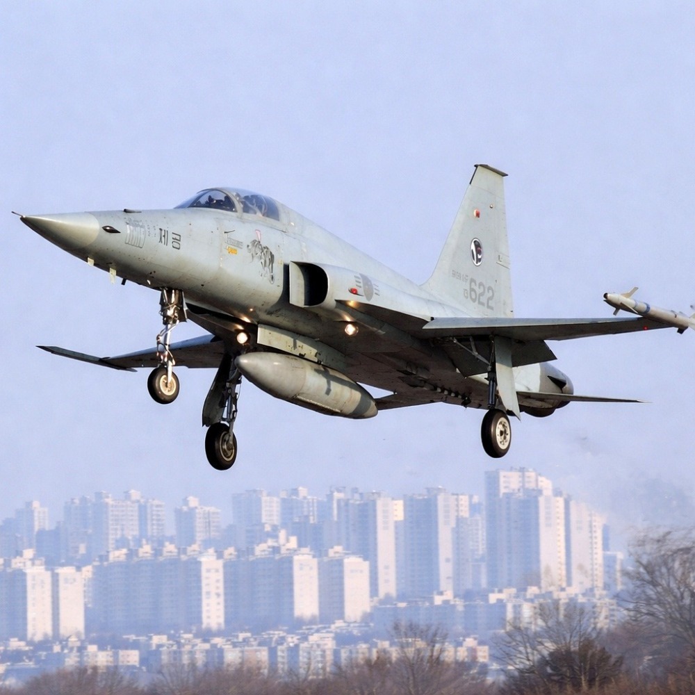 ACADEMY 愛德美 1/144 ROKAF 韓國空軍 KF-5E 虎II 戰鬥機-細節圖6