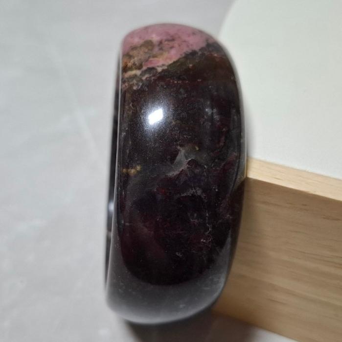 【三寶坊】薔薇手鐲 62圈口 薔薇輝手鐲 玫瑰石 寬鐲 手鐲大圈口 N451-細節圖4