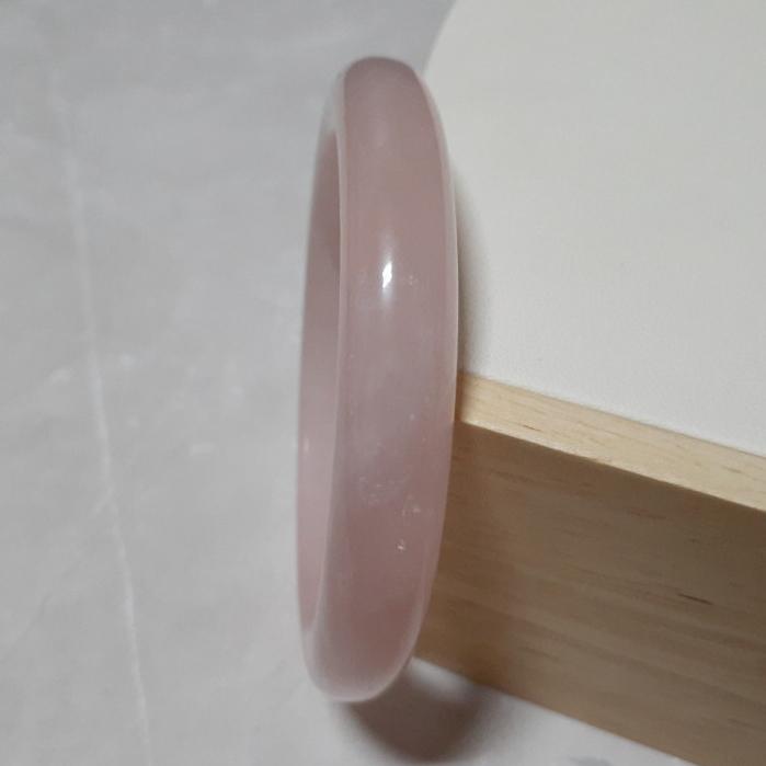 【三寶坊】天然粉晶手鐲 62圈口 馬粉手鐲 馬達加斯加粉晶 平安鐲 手鐲大圈口 N392-細節圖3