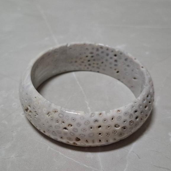 【三寶坊】天然珊瑚玉手鐲 62圈口 晶洞 寬鐲 手鐲大圈口 N432-細節圖5