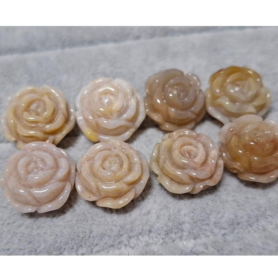 【三寶坊】珊瑚玉 玫瑰花 精品料 通孔小件 雕刻件 手作DIY材料 水晶 串珠 配件 吊墜-細節圖3