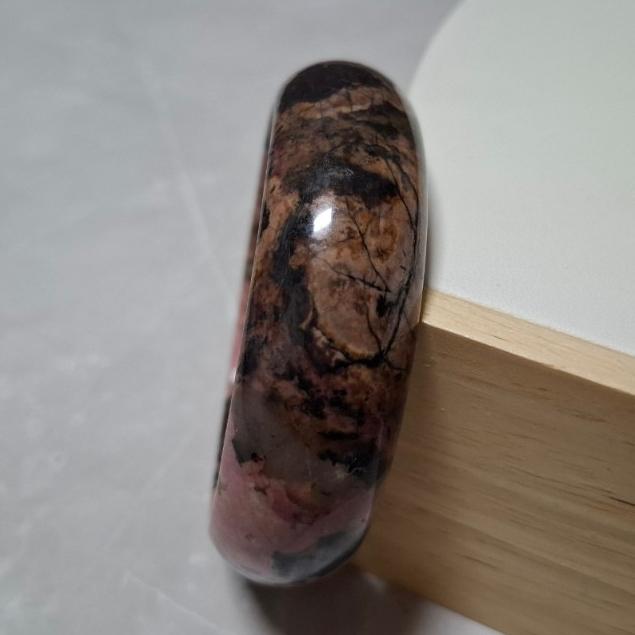 【三寶坊】薔薇手鐲 60圈口 薔薇輝手鐲 玫瑰石 寬鐲 手鐲大圈口 N438-細節圖3