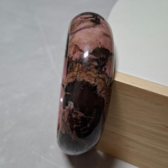 【三寶坊】薔薇手鐲 60圈口 薔薇輝手鐲 玫瑰石 寬鐲 手鐲大圈口 N438-細節圖4