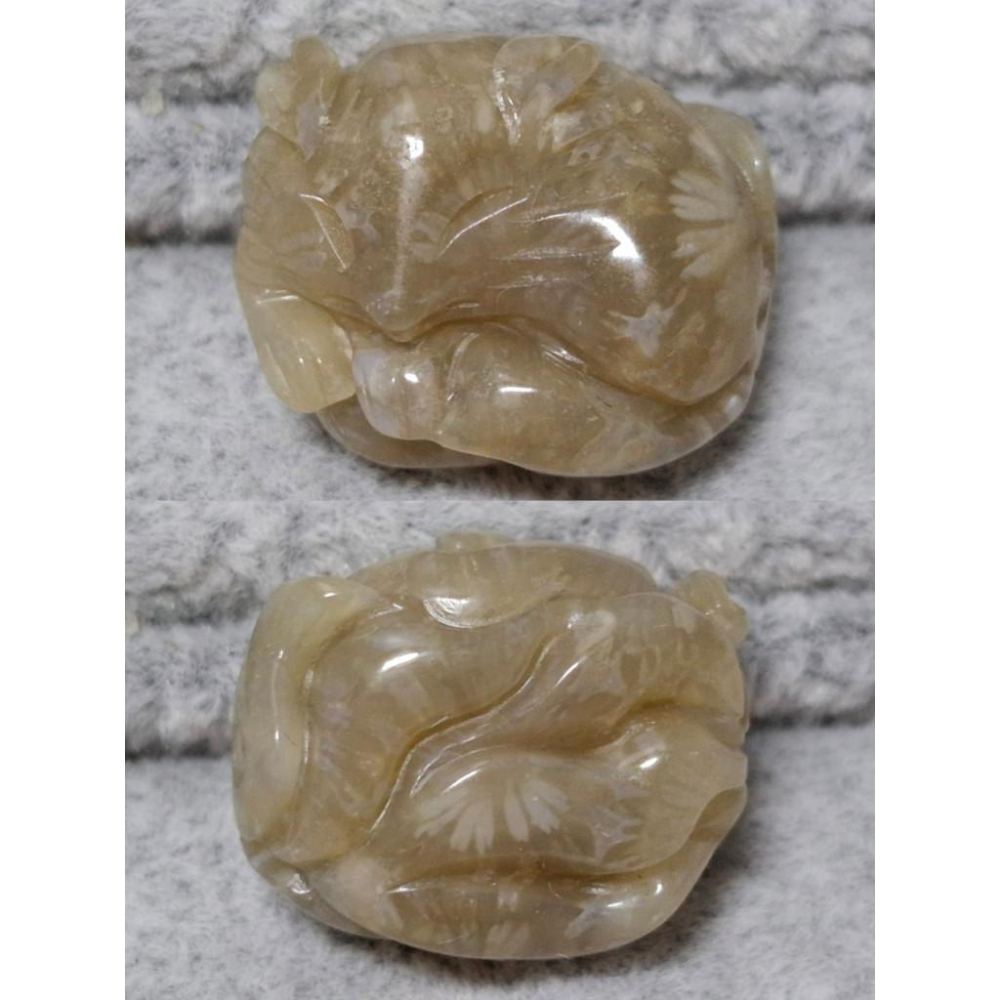 【三寶坊】珊瑚玉 睡狐 萌寵 精品料 通孔小件 雕刻件 手作DIY材料 水晶 串珠 配件 吊墜-細節圖6