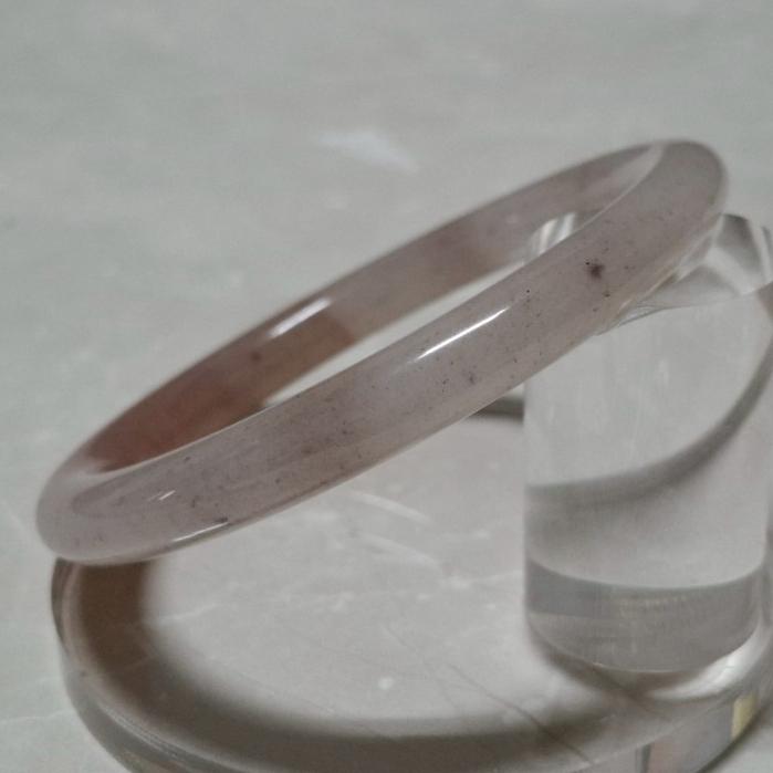 【三寶坊】天然佘太翠手鐲 63圈口 圓條 佘太草莓醬手鐲大圈口 N551-細節圖4