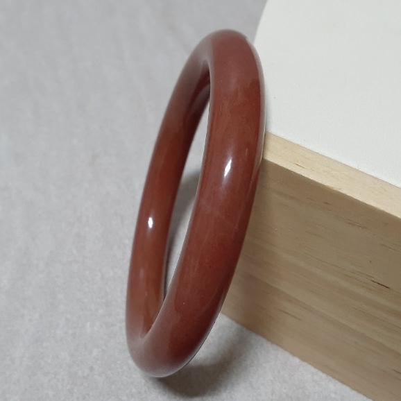 【三寶坊】天然佘太翠手鐲 55圈口 佘太紅 圓條 手鐲小圈口 N302-細節圖5