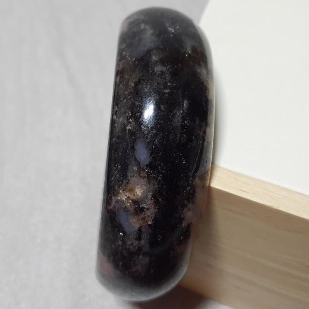 【三寶坊】天然櫻花雨手鐲 64圈口 黑櫻花 薔薇輝手鐲 玫瑰石 寬鐲 手鐲大圈口 N362-細節圖4