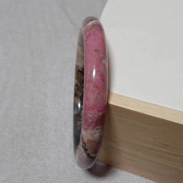 【三寶坊】天然薔薇手鐲 62圈口 薔薇輝手鐲 玫瑰石 圓條 手鐲大圈口 N377-細節圖3