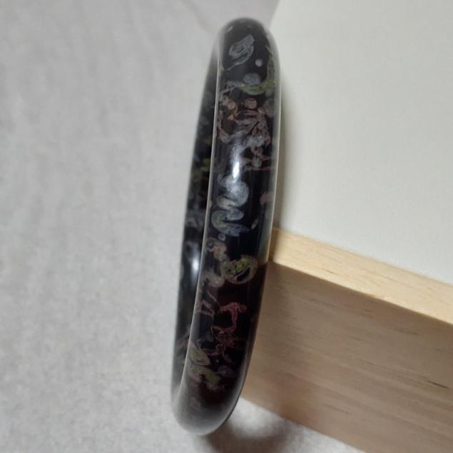 【三寶坊】天然梅花玉手鐲 61圈口 圓條 手鐲大圈口 N275 長壽石-細節圖4