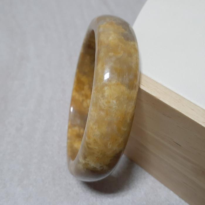 【三寶坊】天然珊瑚玉手鐲 56圈口 大花 黃色 平安鐲 宮廷鐲 手鐲大圈口 N219-細節圖3