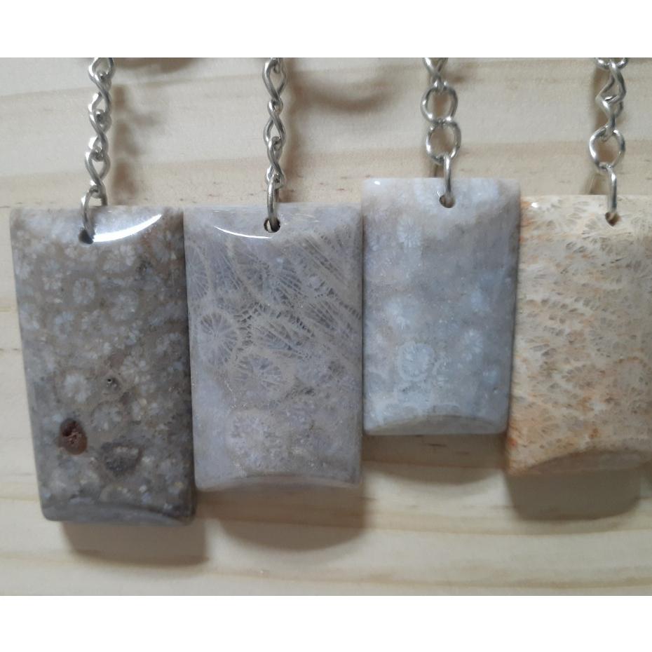 【三寶坊】天然珊瑚玉無事牌 鑰匙圈 無事牌 菊花石 珊瑚玉吊墜 K1-K9-細節圖3