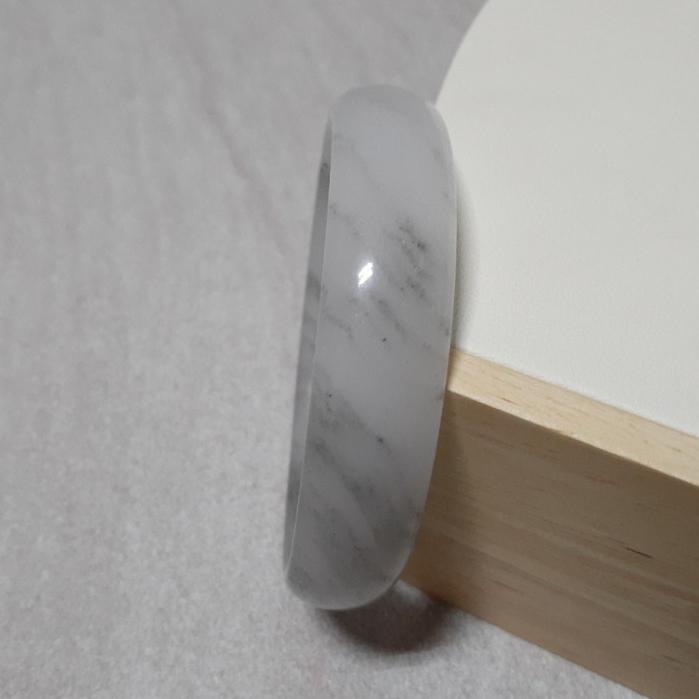 【三寶坊】天然佘太翠手鐲 62圈口 佘太煙灰 平安鐲 手鐲大圈口 N222 宮廷鐲-細節圖2