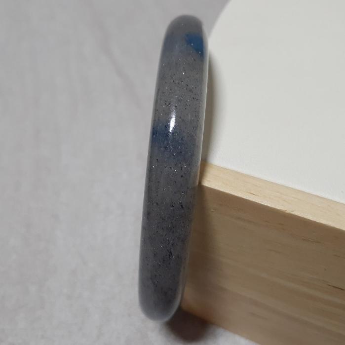 【三寶坊】天然K2手鐲 63圈口 藍草莓晶 平安鐲 藍銅礦手鐲大圈口 N356-細節圖3