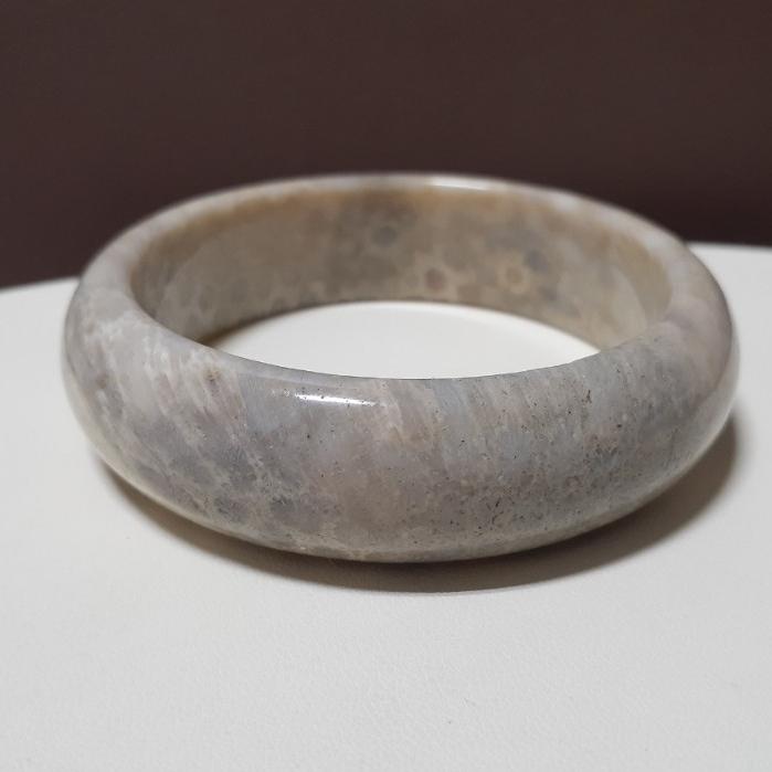 【三寶坊】天然珊瑚玉手鐲 60圈口 檸檬花 紅色水墨意境 灰藍骨骼 平安鐲 手鐲大圈口 N150-細節圖6