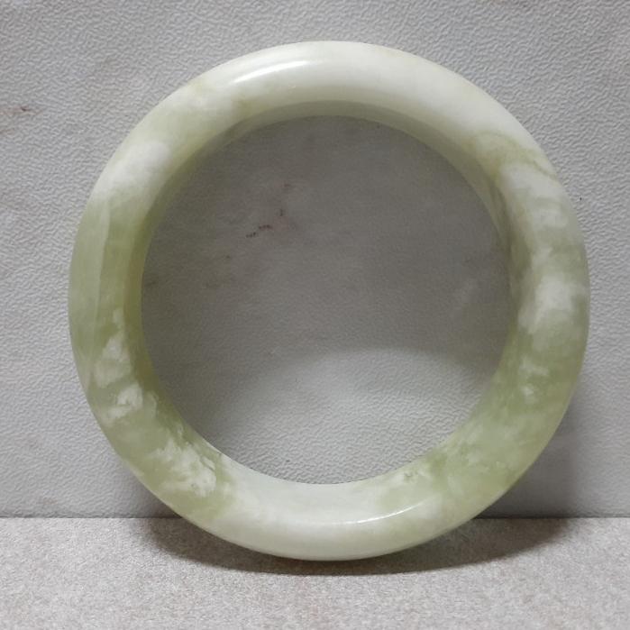 【三寶坊】天然岫玉手鐲 54圈口 青提奶蓋 平安鐲 小圈口手鐲 N231 甲翠 青堤奶蓋-細節圖6