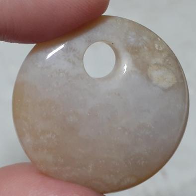 【三寶坊】天然珊瑚玉 平安扣 透透系 公主扣 菊花石 珊瑚玉吊墜 P20-P22-細節圖7