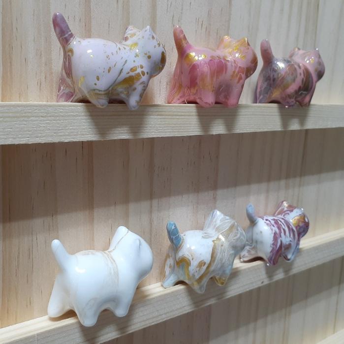 【三寶坊】大漆貓 白粉系 發財貓 無臉貓擺件 貓咪擺件 貓咪木頭雕刻 大漆工藝 貓咪公仔 招財貓 C1-C6-細節圖5