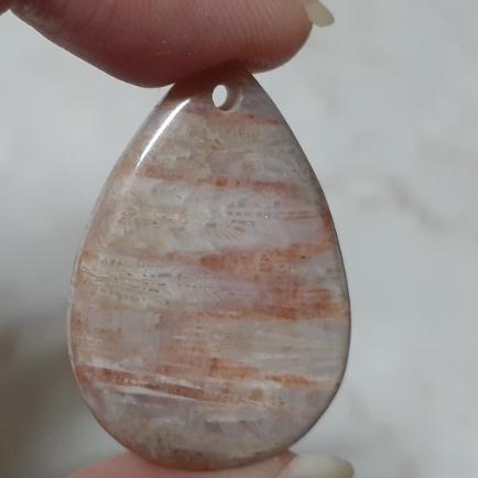 【三寶坊】天然珊瑚玉 吊墜 水滴型 拉絲花 人魚的眼淚 無事牌 菊花石 珊瑚玉吊墜 W18-W19-細節圖8