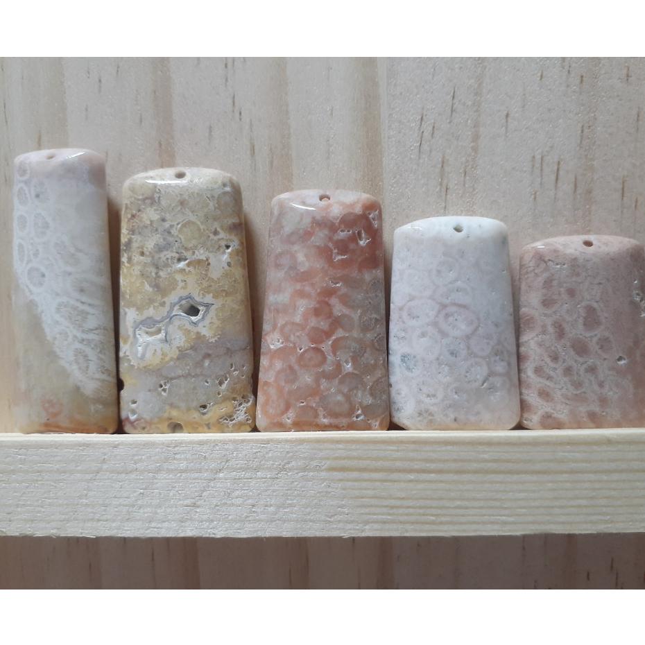 【三寶坊】天然珊瑚玉 吊墜 福利區3 無事牌 菊花石 珊瑚玉吊墜 O64-O78-細節圖4