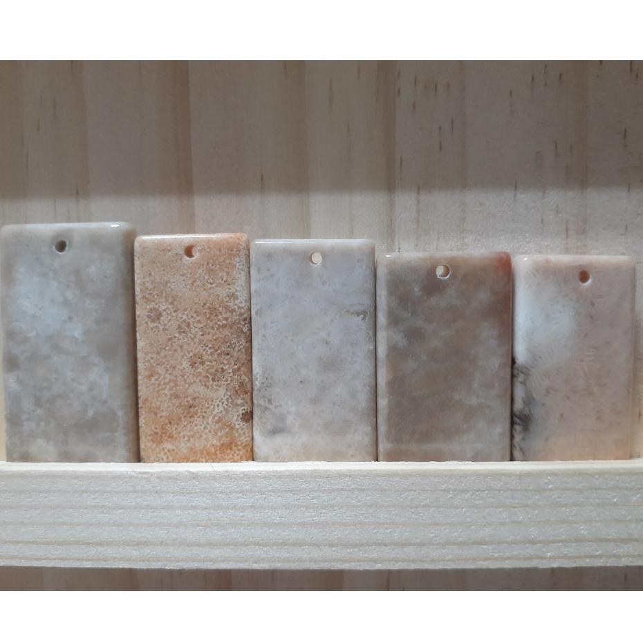 【三寶坊】天然珊瑚玉 吊墜 福利區3 無事牌 菊花石 珊瑚玉吊墜 O64-O78-細節圖5