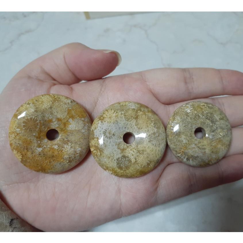 【三寶坊】天然珊瑚玉 平安扣 大花系 菊花石 珊瑚玉吊墜 P6-P8-細節圖4