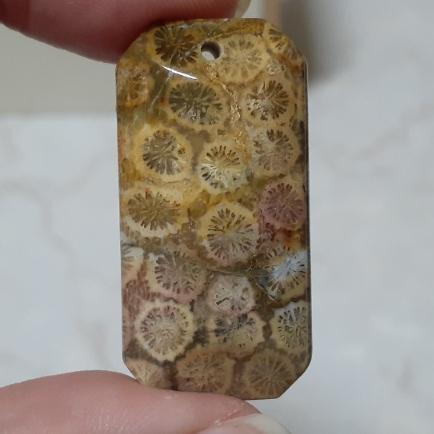 【三寶坊】天然珊瑚玉 無事牌 滿花系 菊花石 珊瑚玉吊墜 O15-O16-細節圖5